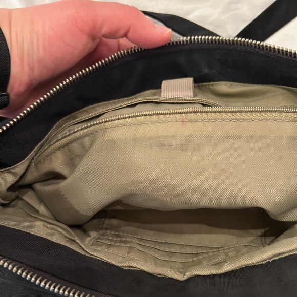 Baggallini Nylon Front Clasp‎ Crossbody Purse Black - Picture 6 of 6